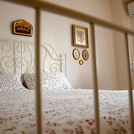 Casa Gentile Carducci B&B 3*