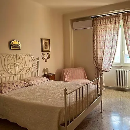 Casa Gentile Carducci 3* ジョーイア・デル・コッレ