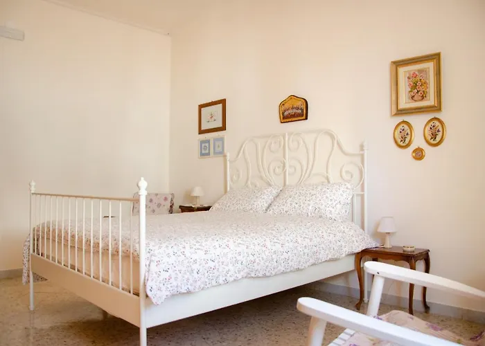 Casa Gentile Carducci Oda ve Kahvaltı 3*